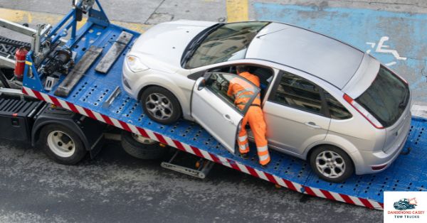 Navigating Roadside Emergencies: The Role of Towing Services in Dandenong